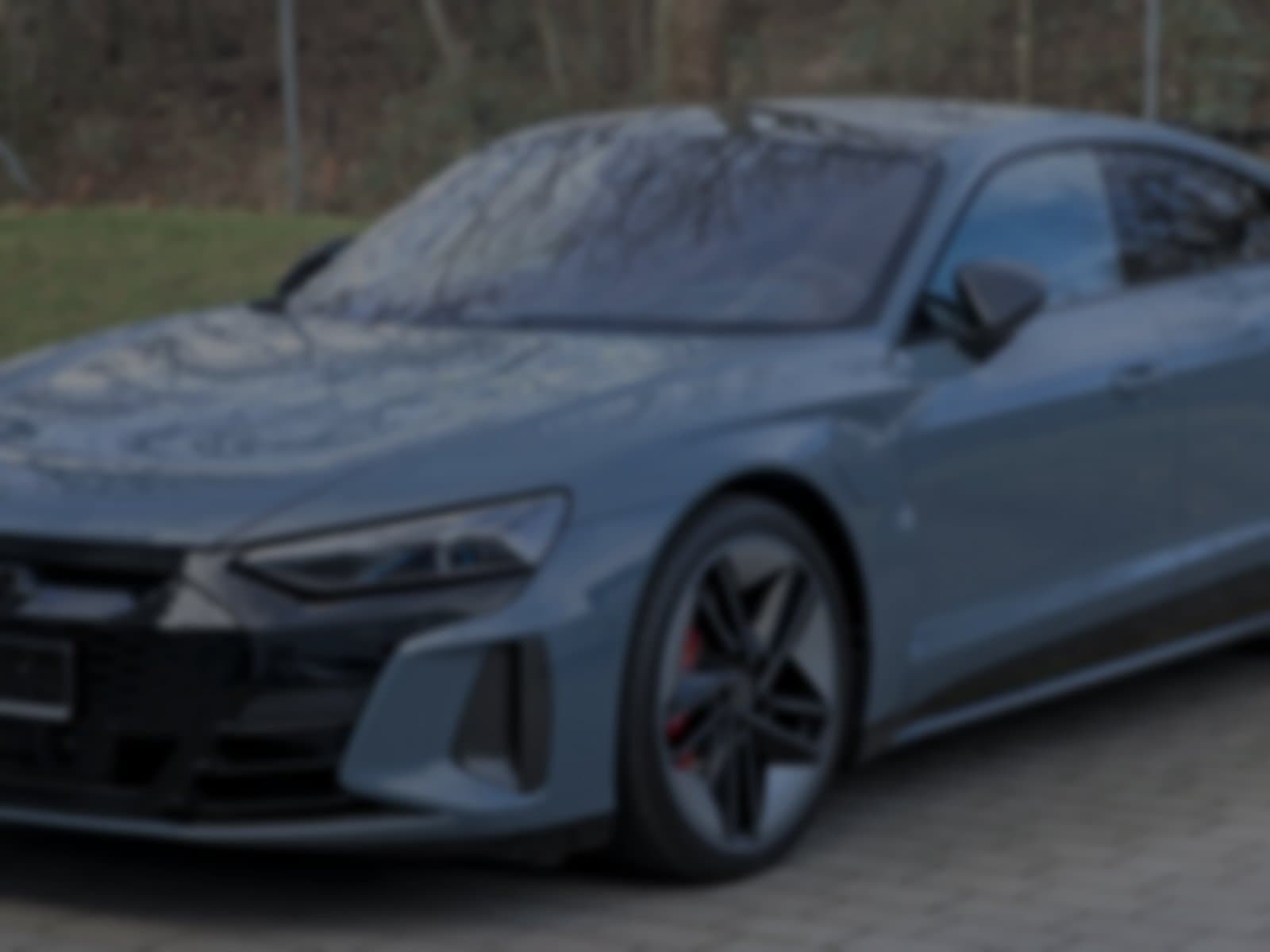 Audi RS e-tron GT sur la Corniche Bleue